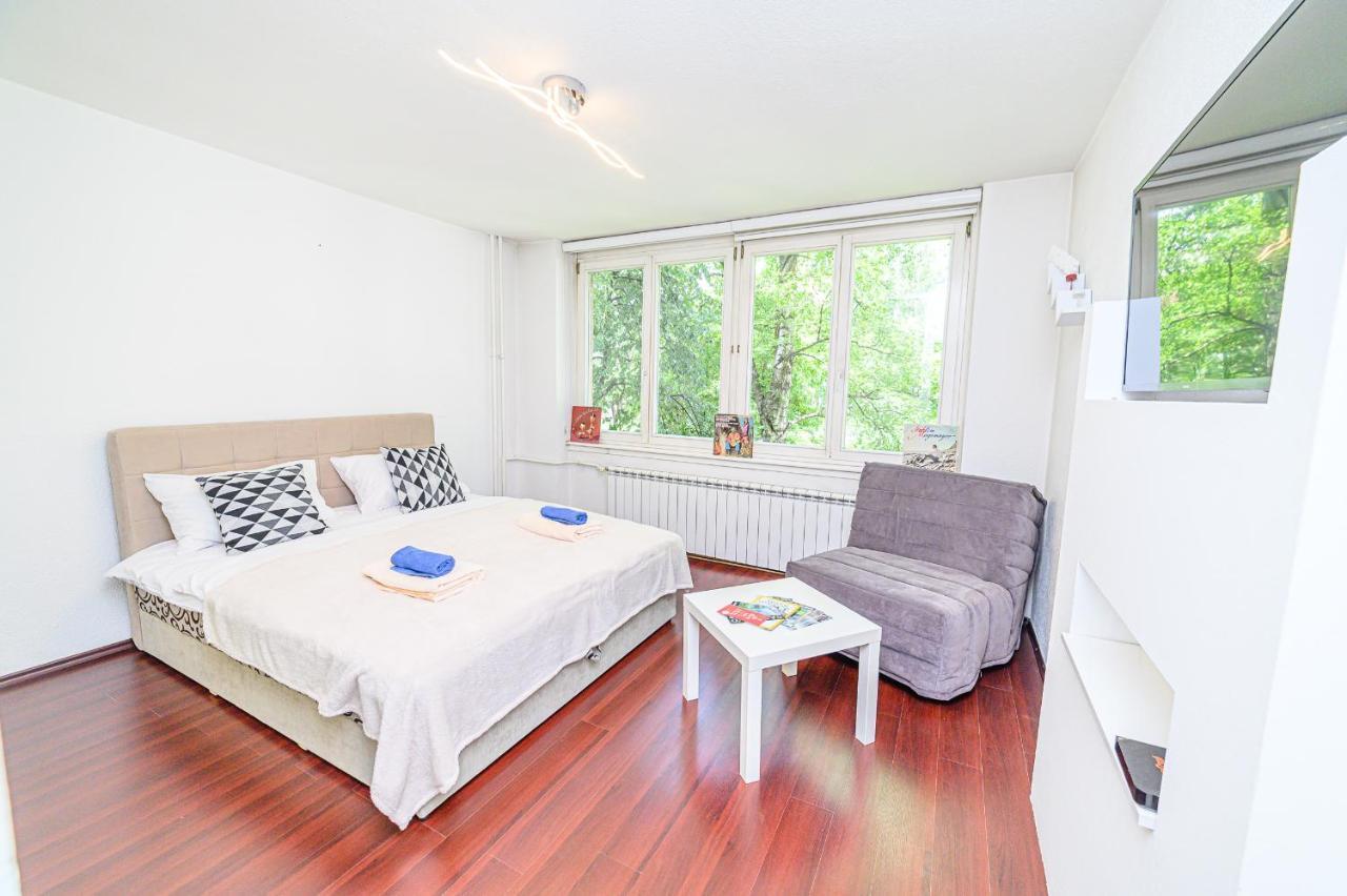 شقة Beautiful Cozy Studio Close To City Center سراييفو المظهر الخارجي الصورة